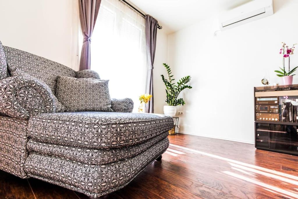 Mariola Apartment Задар Экстерьер фото
